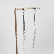 画像をギャラリービューアに読み込む, ダブルクリスタルレーンパールピアス|Kaava HELMI(カーヴァヘルミ)