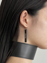 画像をギャラリービューアに読み込む, Leather Pierce|Martin Rychard(マーティン リチャード)