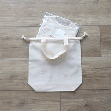 画像をギャラリービューアに読み込む, Drawstring bag(pink)|minimaarca(ミニマアルカ)