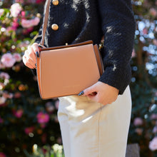 画像をギャラリービューアに読み込む, Pandora - Camel|SAMUEL ASHLEY(サミュエル アシュレー)