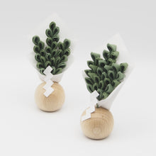 画像をギャラリービューアに読み込む, つまみ飾りのサカキ|Atelier Alt(アトリエアルト)