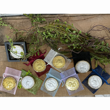 画像をギャラリービューアに読み込む, コンパクトミラーS・リトルツィンスターズ|Cuprum by ISHIWATA(クプラム バイ イシワタ)