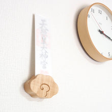 画像をギャラリービューアに読み込む, 雲のおふだ立て|Atelier Alt(アトリエアルト)