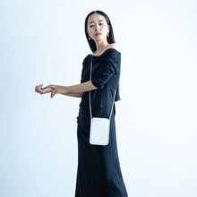 画像をギャラリービューアに読み込む, ウォレットバッグ|objcts.io