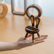 画像をギャラリービューアに読み込む, スマホスタンド・ウサギ椅子|WOODPEPE(ウードペペ)