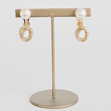 画像をギャラリービューアに読み込む, メタルコイルパールイヤリング|Kaava HELMI(カーヴァヘルミ)