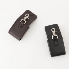 画像をギャラリービューアに読み込む, 【新入荷 トラベルシリーズ】防水レザー レザーミニコード ケース~Genuine Leather|leather laboratory( レザーラボラトリー)