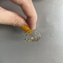 画像をギャラリービューアに読み込む, フラワーレースピアス|Novedad.(ノベダ)