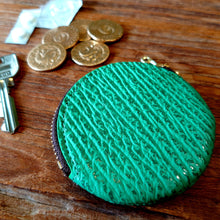 画像をギャラリービューアに読み込む, サメ革丸型マルチケース|AtelierShark(アトリエシャーク)