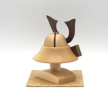 画像をギャラリービューアに読み込む, 木製兜≪鍬形≫|Atelier Alt(アトリエアルト)