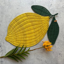 画像をギャラリービューアに読み込む, Lemon Motif Rattan Placemat|Rim(リム)