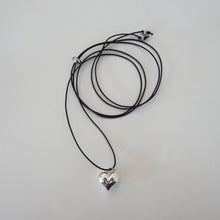 画像をギャラリービューアに読み込む, Leather cord choker チョーカー ネックレス | LUNACHIC(ルナシック)