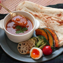 画像をギャラリービューアに読み込む, 和風だしと新潟県産トマトのスパイシーキーマカレー|ON THE UMAMI(オンザウマミ)