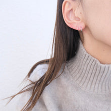画像をギャラリービューアに読み込む, Silver925ねじりミニピアス|HOTARU(ホタル)