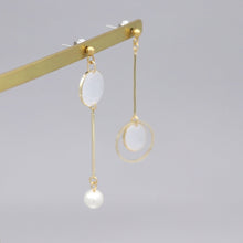 画像をギャラリービューアに読み込む, 美濃和紙のイヤリング/ピアス・丸アシメ|マッチュルーム