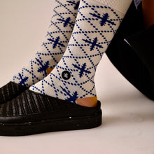 画像をギャラリービューアに読み込む, アズレージョ柄ソックス_Blue Floral|ポルトッカ