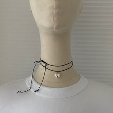 画像をギャラリービューアに読み込む, Leather cord choker チョーカー ネックレス | LUNACHIC(ルナシック)