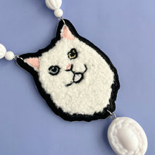 画像をギャラリービューアに読み込む, モフモフ毛並みのネコ・ロキの首飾り｜maltamarie（マルタマリエ）
