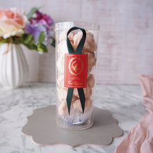 画像をギャラリービューアに読み込む, ムラング（ココナッツと苺）｜online sweets shop The Kanon（オンラインスイーツショップ　ザ　カノン）
