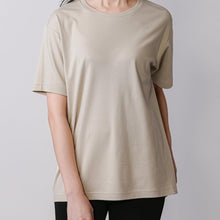 画像をギャラリービューアに読み込む, Curefilo　Unisex　クルーネック　Tシャツ 　ベージュ　&lt;W246-82005-200&gt;｜SHIMEY.（シメイ）
