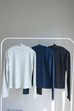 画像をギャラリービューアに読み込む, High neck lamé tops｜Mistletoe（ミソルト）
