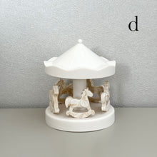 画像をギャラリービューアに読み込む, メリーゴーランド｜atelier.oto（アトリエオト）
