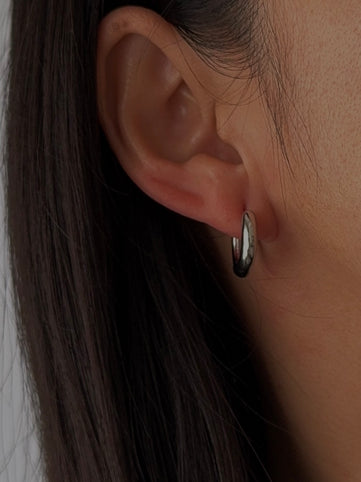 UNIDRE Mini Hoop Earrings｜UNIDRE（ユニドレ）