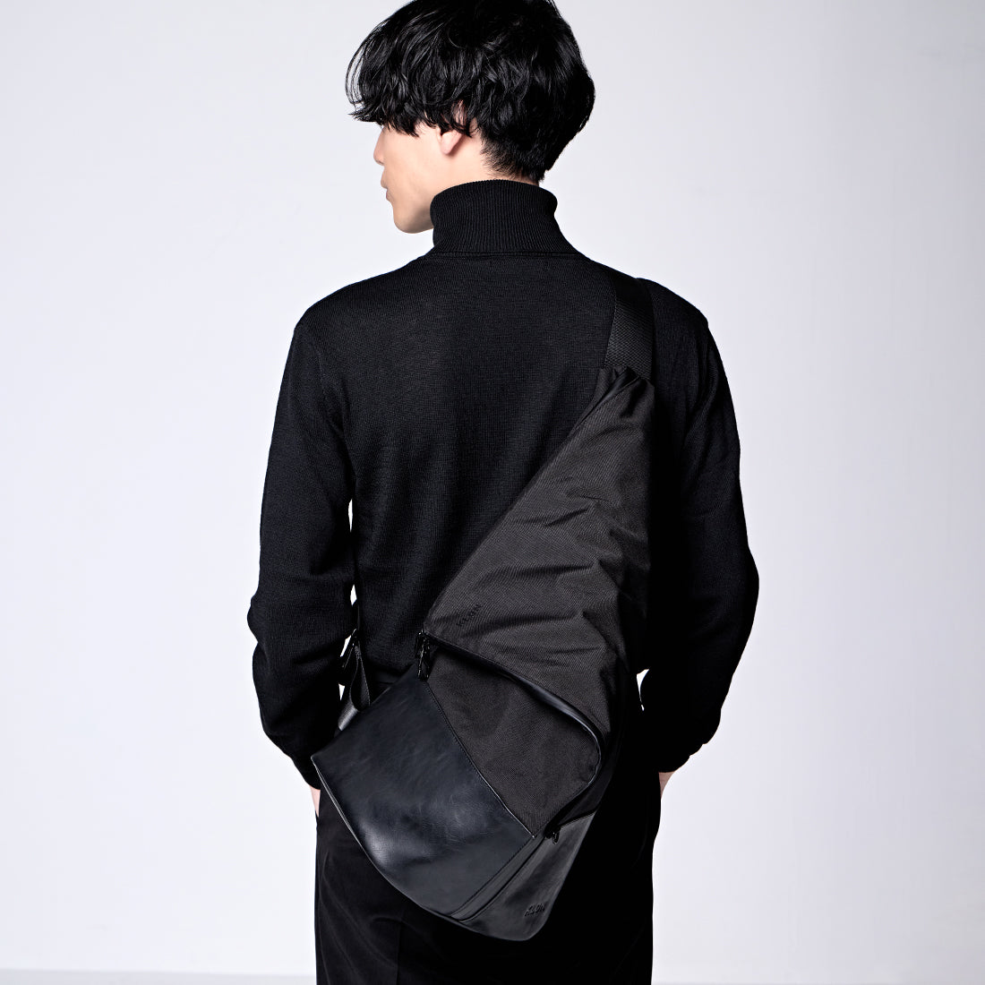 KLON CONNECT ONE SHOULDER BAG｜KLON（クローン） – CHOOSEBASE SHIBUYA