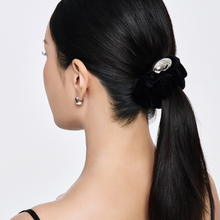 画像をギャラリービューアに読み込む, Mat Velvet Metal Cuff Syusyu｜Lyvi（ライヴィ）
