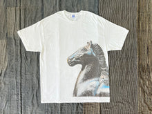 画像をギャラリービューアに読み込む, アップサイクルＴシャツ　ＨＯＲＳＥ　ＰＲＯＪＥＣＴ＃３｜AITTA（アイッタ）
