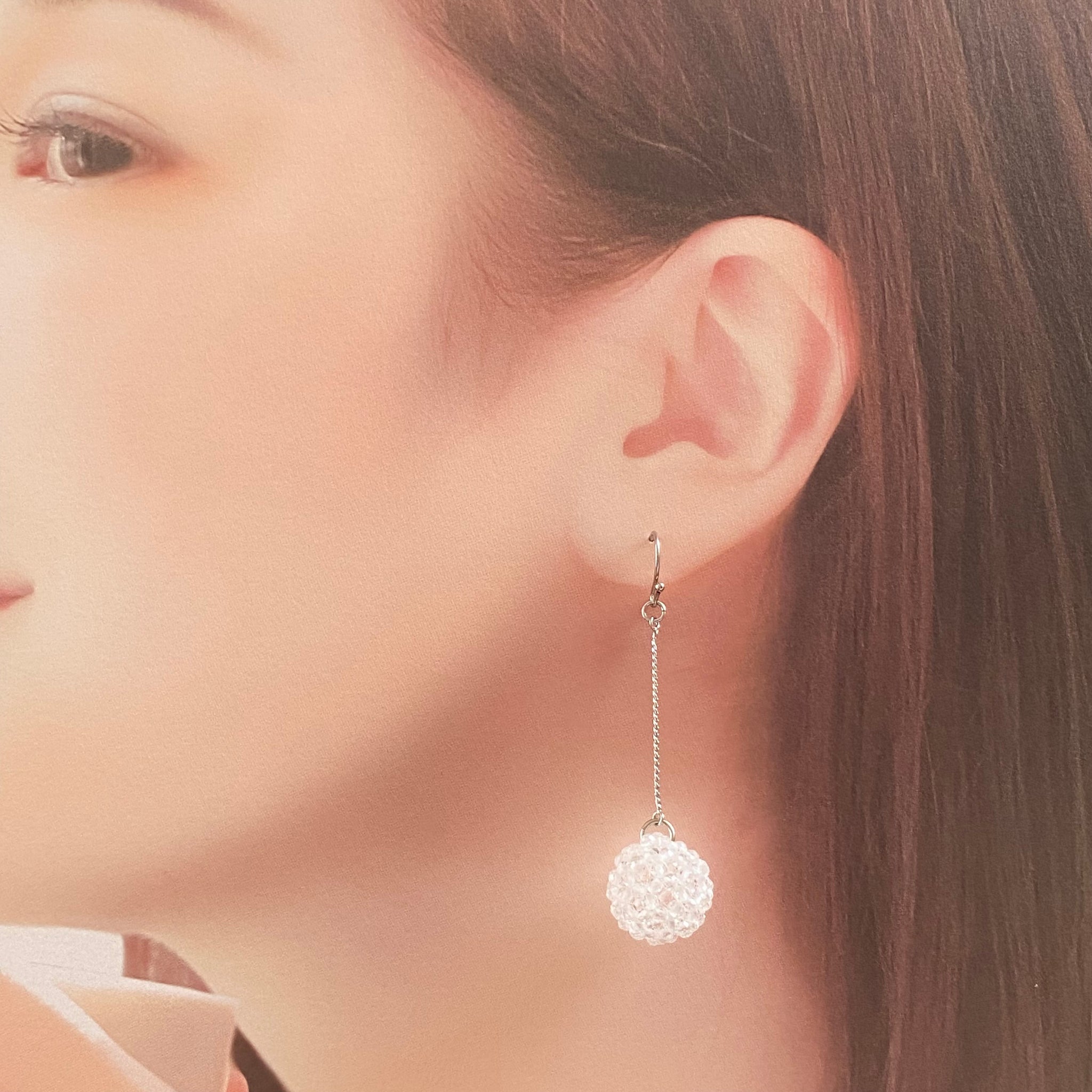 フラーレン 水晶 2mm エレガンスチェーン ピアス・イヤリング｜紬