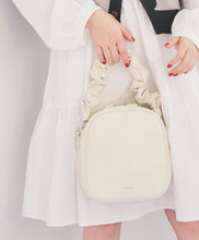 画像をギャラリービューアに読み込む, ギャザーハンドルバッグ（off white）｜MARSLY（マーズリー）

