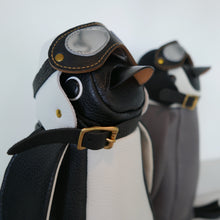 画像をギャラリービューアに読み込む, ペンギンの赤ちゃんバッグ・専用ヘルメット・ホワイト｜ガムアママレザーズ神戸（ガムアママレザーズコウベ）
