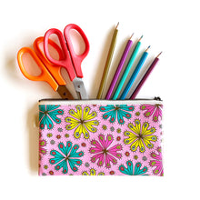 画像をギャラリービューアに読み込む, フラットポーチ Flat Pouch "Connected HEARTs” _ Japandi Modern｜asugatic（アシュガティック）
