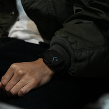 画像をギャラリービューアに読み込む, Apple Watch Band FORTRESS-003 - Black Black｜Bandee Joy（バンディージョイ）
