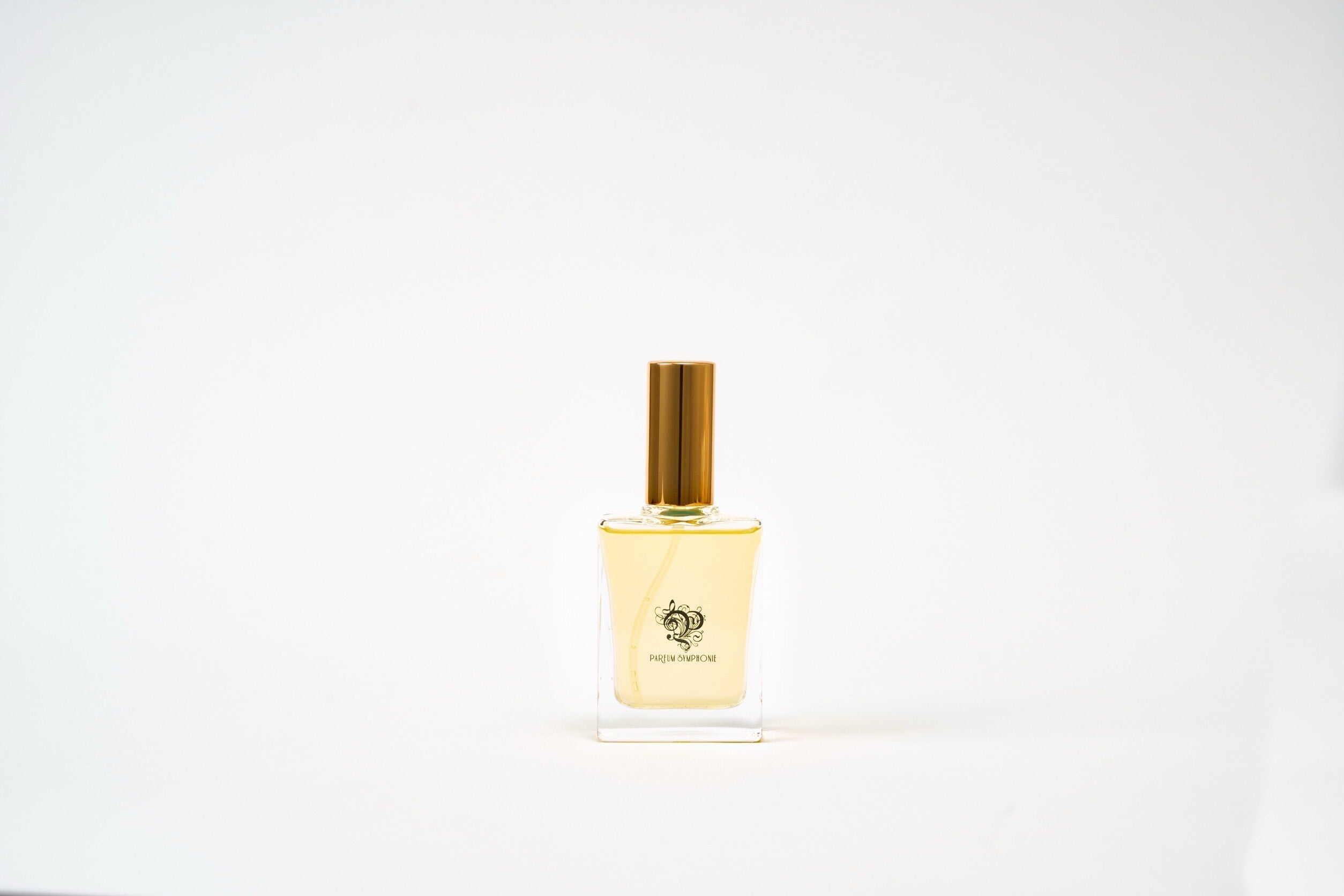 Violette Leaf｜PARFUM SYMPHONIE（パルファンシンフォニー）