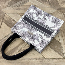 画像をギャラリービューアに読み込む, キャンバスバッグ Lily（リリー） シャビーシック｜FORTUNA Tokyo（フォーチュナトウキョウ）
