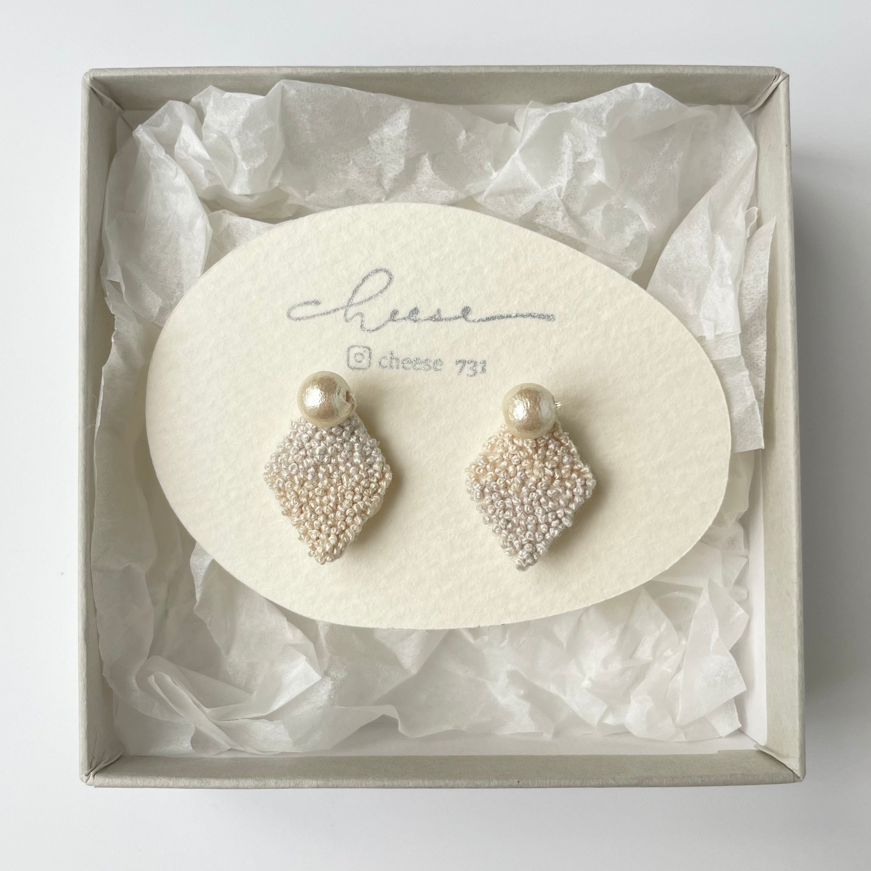 euphoria〜多幸感～.刺繍ピアス.刺繍イヤリング｜cheese（チーズ）