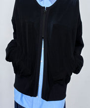 画像をギャラリービューアに読み込む, 【期間限定】シャドウメッシュ クルーネック ジップブルゾン｜Nora Lily（ノラリリー）
