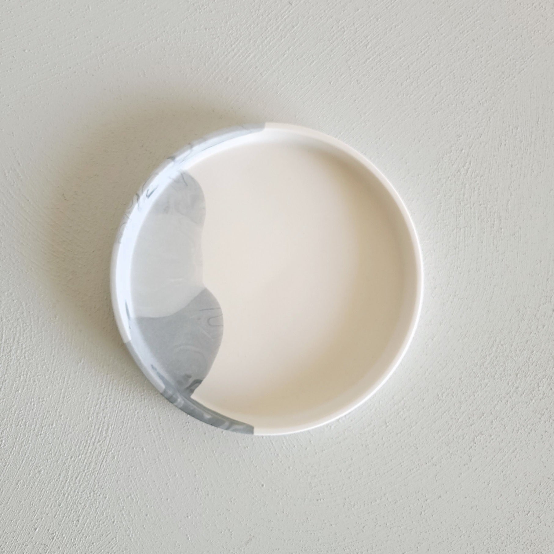 Simple Tray 《Latte series - white - M》｜TOIRO DE（トイロ）
