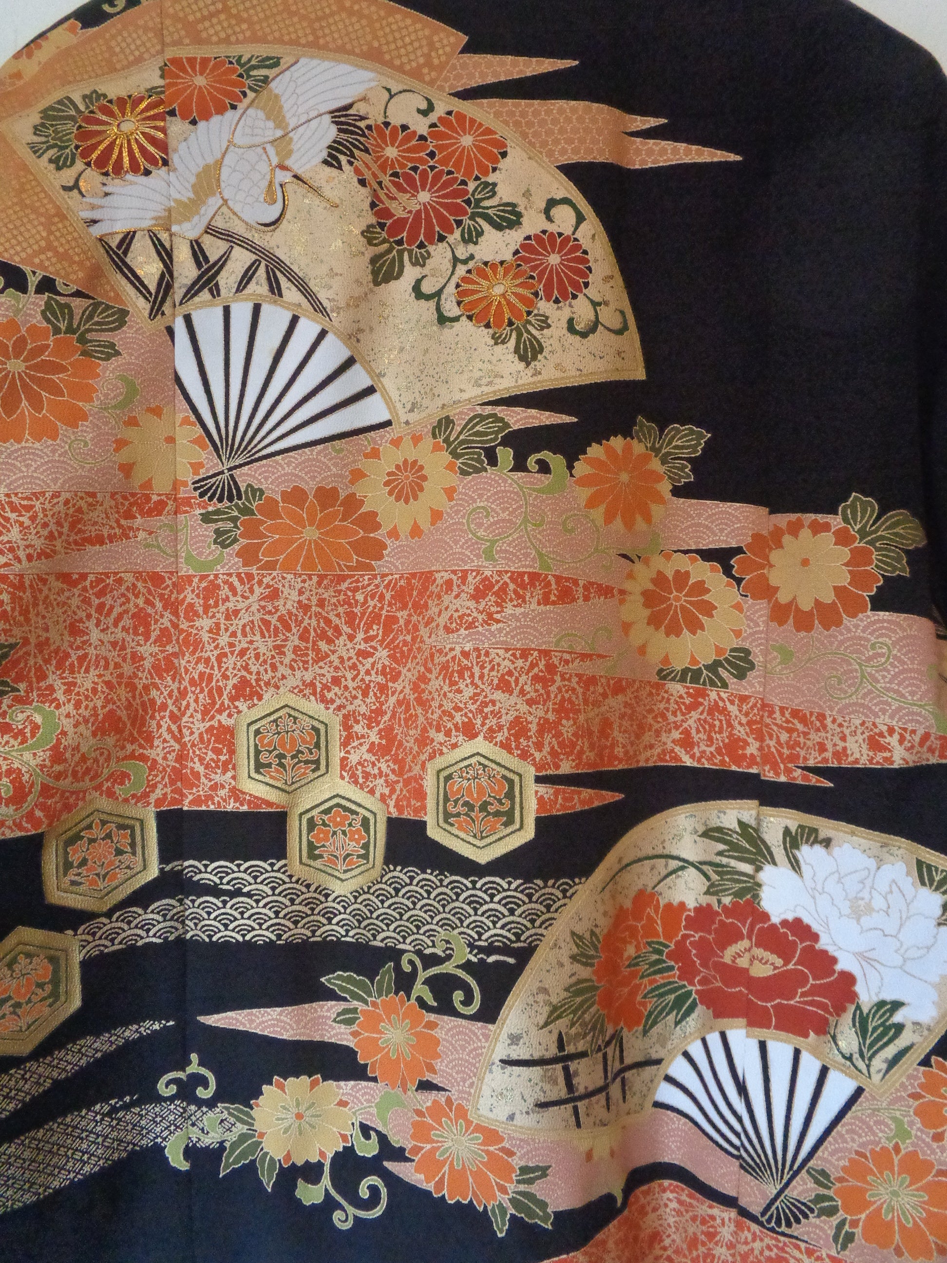 扇子 牡丹 糸目刺繍 黒留袖 ワンピース & パフスリーブ ボレロ