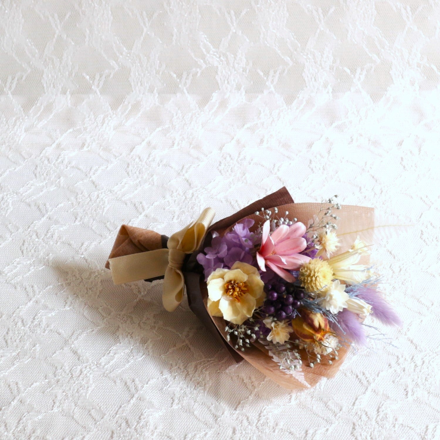 ＊　Très bon SALE中になります　＊ ドライフラワーのブーケ ドライフラワーのブーケ BOX入り＊Purple｜Luna et Lily（ルナエリリ