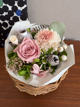 画像をギャラリービューアに読み込む, コロンとしたプリザーブドフラワー｜ふぁん natural  florist（ファン　ナチュラル　フローリスト）
