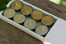 画像をギャラリービューアに読み込む, 蜜蝋ティーライトキャンドル8個　紙箱入り｜FARADAY　KAMAKURA（ファラディ　カマクラ）
