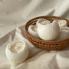 画像をギャラリービューアに読み込む, となりのおつきさま｜とある庭から（トアルニワカラ）
