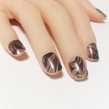 画像をギャラリービューアに読み込む, サイズの選べる半硬化ジェルネイルシール【Gel Nail Stickers 003 Texture : Liquid × Aluminum】｜ENCHANT（エンチャント）
