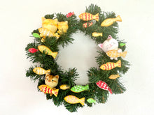 画像をギャラリービューアに読み込む, 猫さんとお魚クッキークリスマスリース｜手ノヒラ堂（テノヒラドウ）

