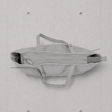 画像をギャラリービューアに読み込む, Wide Tote / Mist Gray｜MahL（マール）
