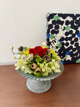 画像をギャラリービューアに読み込む, アンティーク器のアレンジ｜ふぁん natural  florist（ファン　ナチュラル　フローリスト）
