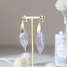 画像をギャラリービューアに読み込む, 本物のリーフとメタルリーフのピアス／イヤリング｜FT2 works（エフティーツーワークス）
